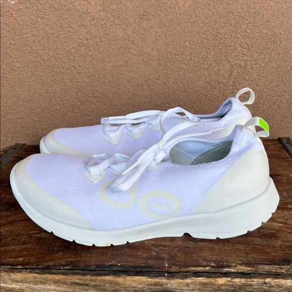 OOFOS OOMG sport LS Women's White Sneakers - Picture 3 of 10